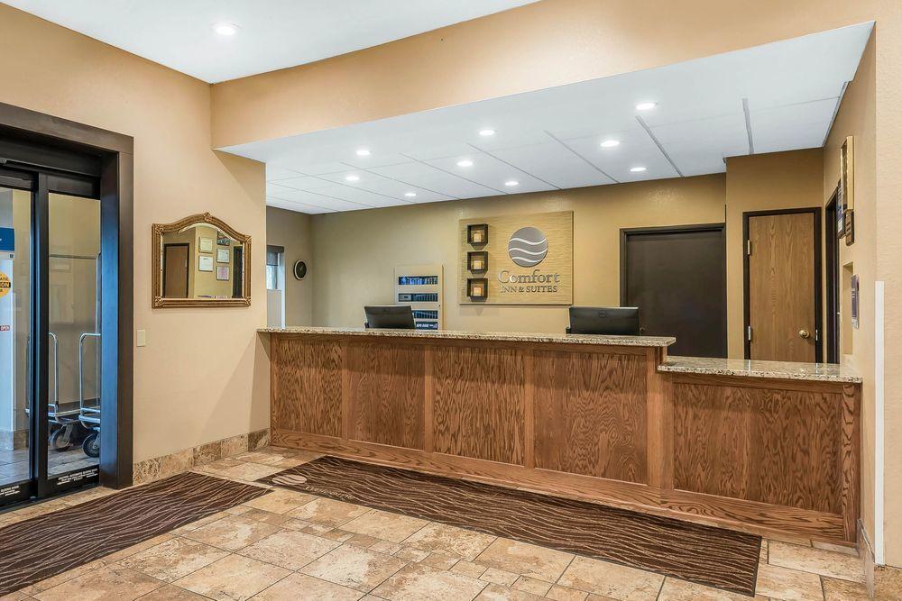 Comfort Inn & Suites Pittsburg Esterno foto