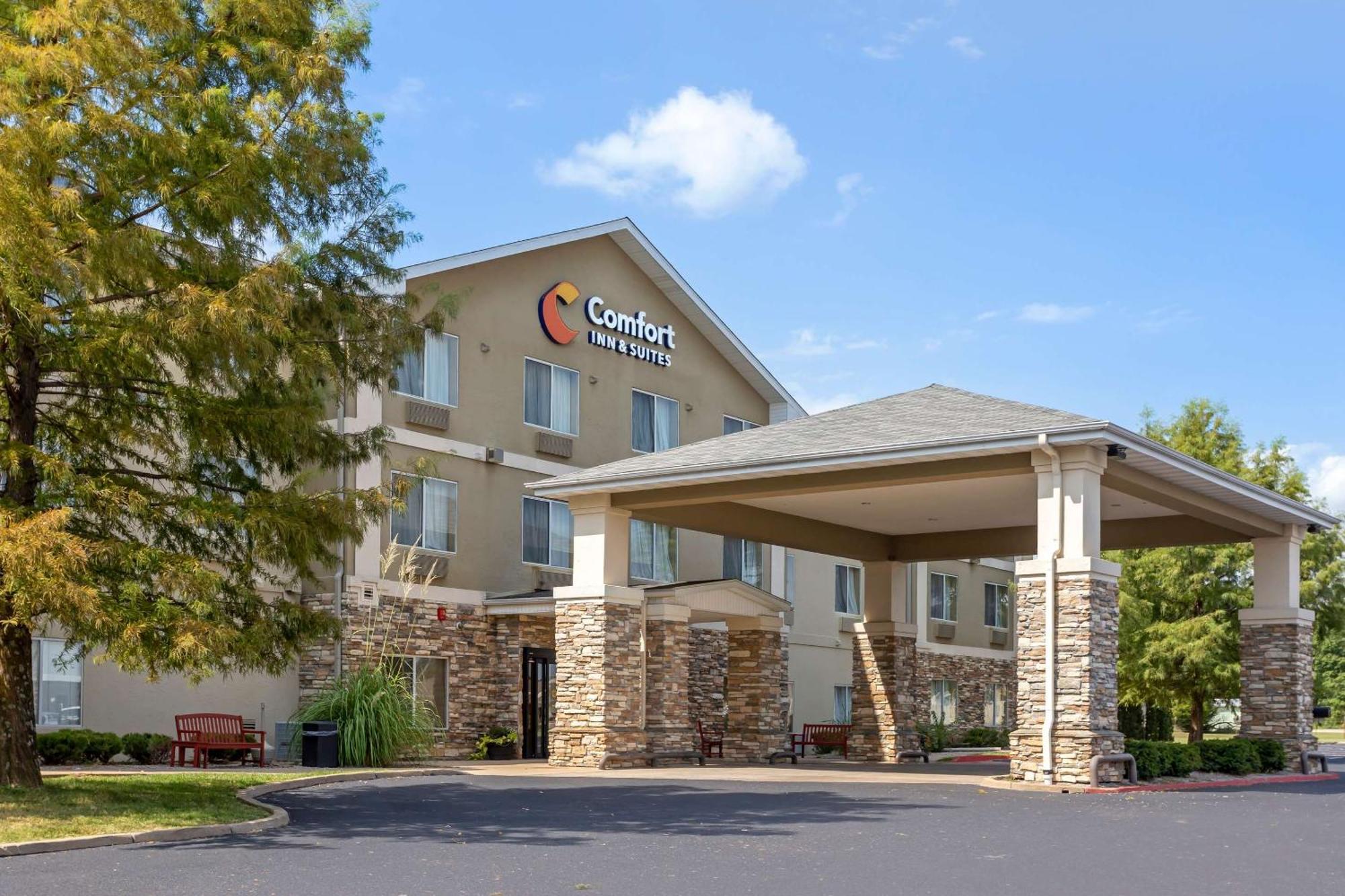 Comfort Inn & Suites Pittsburg Esterno foto